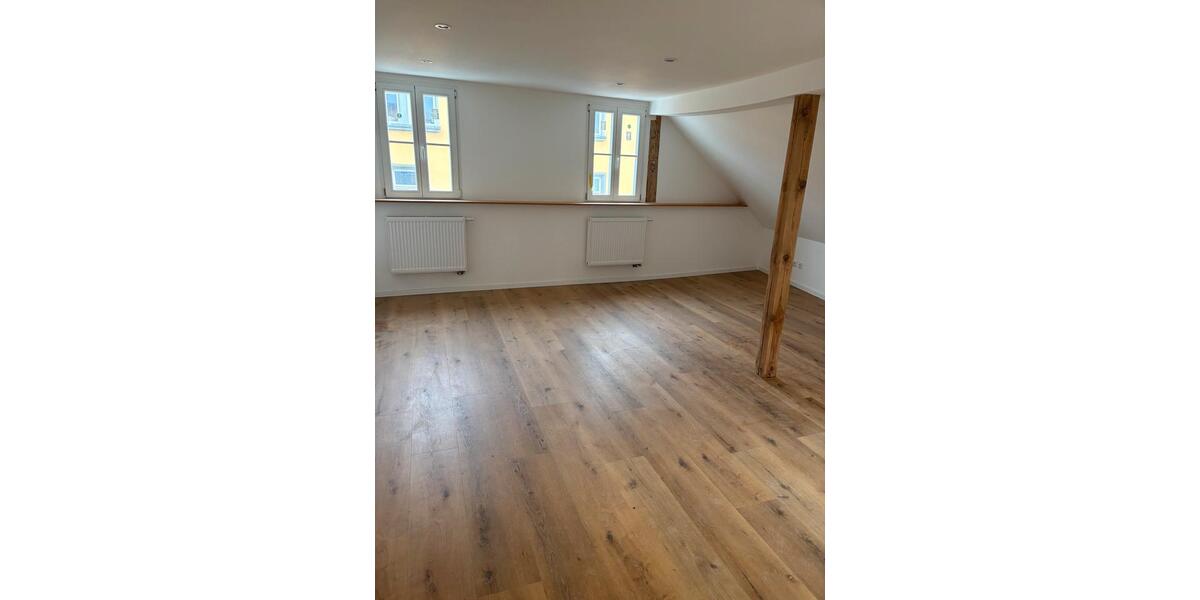 Maisonettenwohnung Bayreuth City - 4 Zimmer, 170 m&sup2;, 1.750&euro; | Angebot:25767092