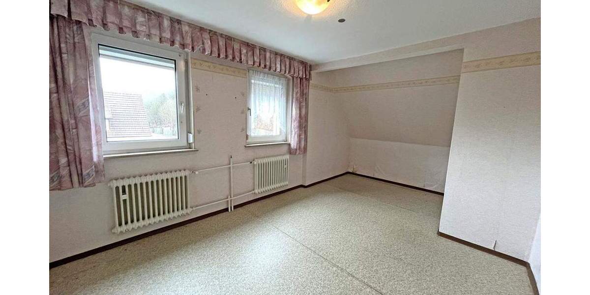 Einfamilienhaus Untersteinach - 6 Zimmer, 110 m&sup2;, 109.000&euro; | Angebot:25707348