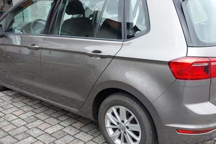 VW Golf Sportsvan 134.000 km 9.650 &euro; Marktleugast 95352