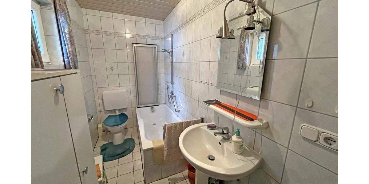 Mehrfamilienhaus, Wohnhaus Kulmbach Metzdorf - 8 Zimmer, 168 m&sup2;, 139.000&euro; | Angebot:25780732