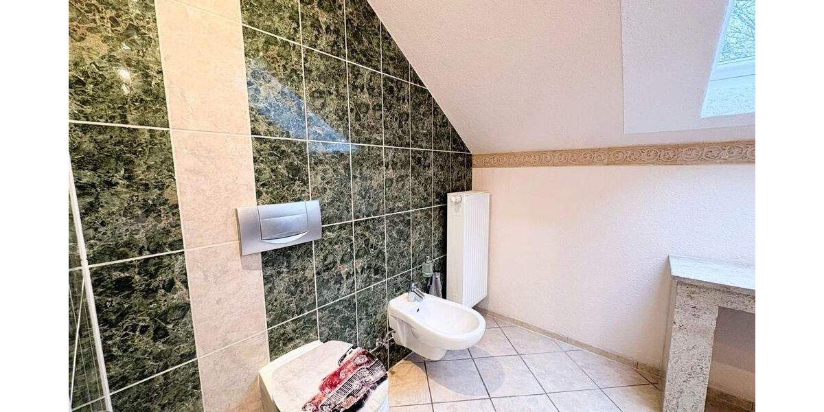 Einfamilienhaus Marktschorgast - 1 Zimmer, 320 m&sup2;, 385.000&euro; | Angebot:26930519