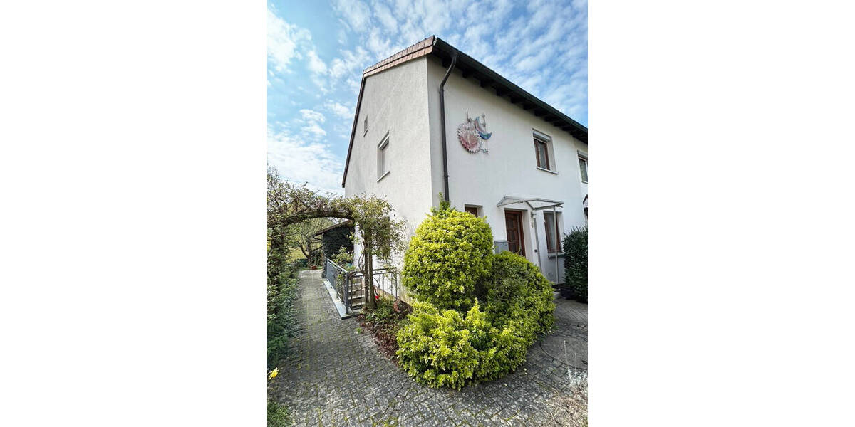 Reihenendhaus Bayreuth Grüner Baum - 4 Zimmer, 110 m&sup2;, 398.000&euro; | Angebot:26594687