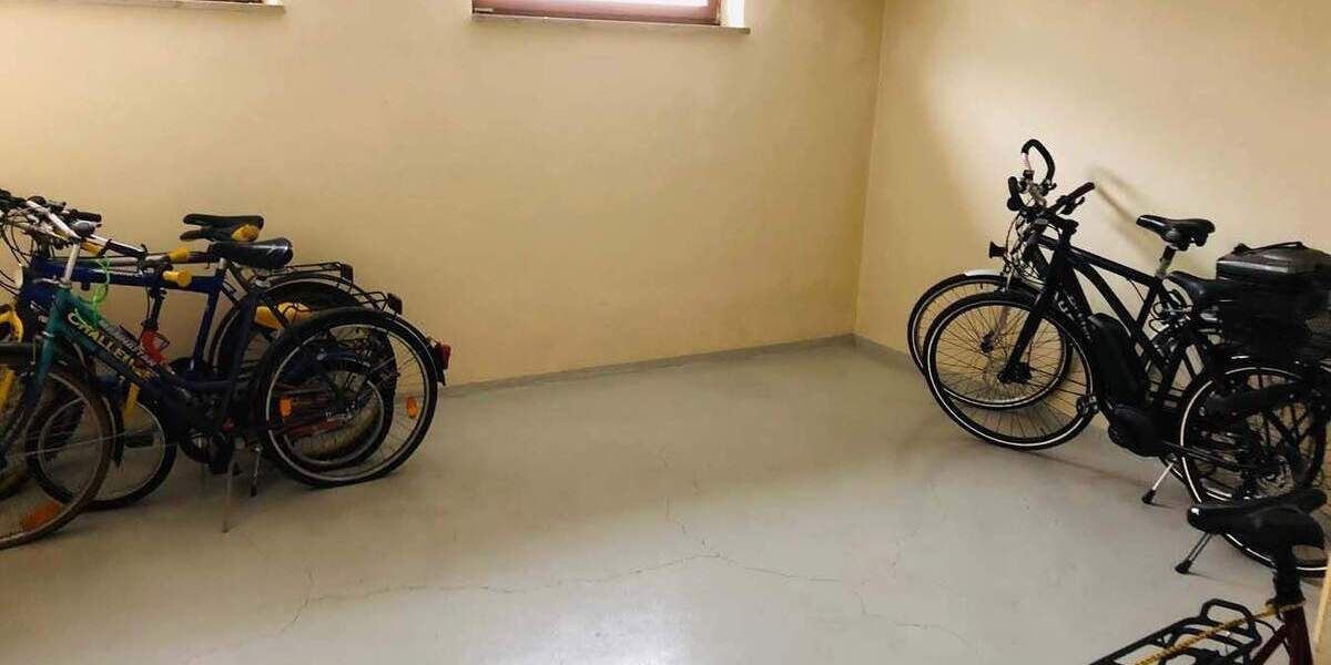 Etagenwohnung Bayreuth St. Georgen - 3 Zimmer, 63 m&sup2;, 670&euro; | Angebot:25915725