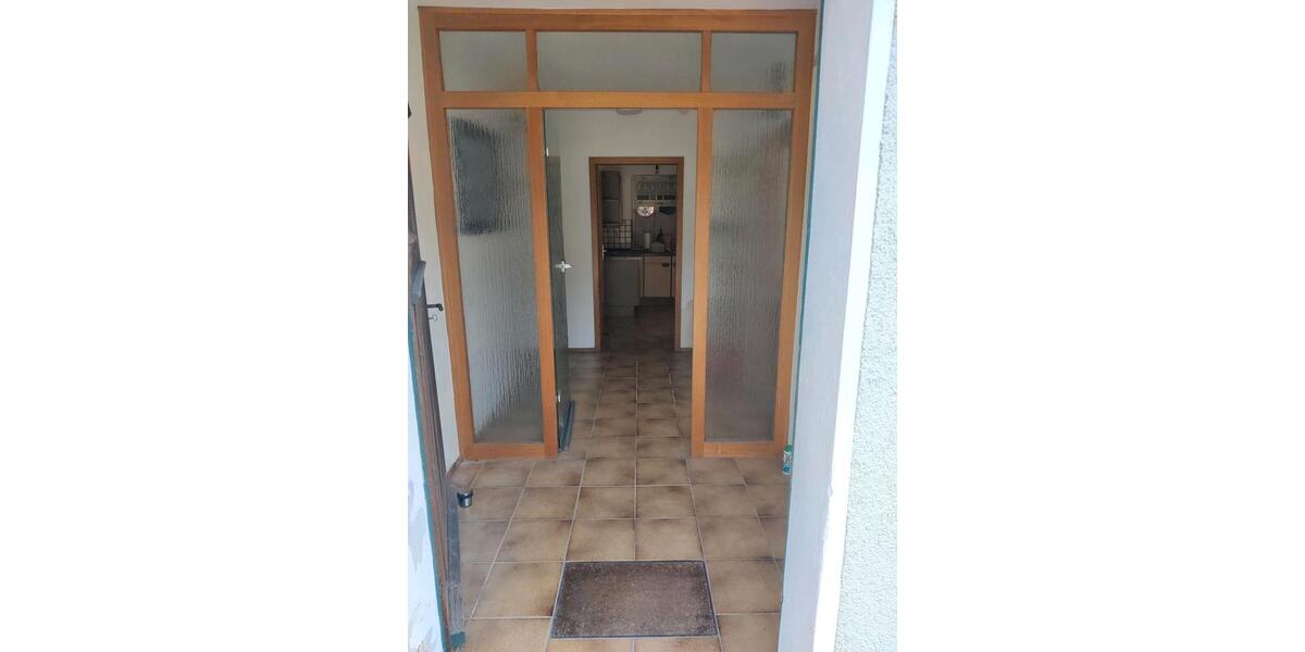 Einfamilienhaus Weismain - 8 Zimmer, 100 m&sup2;, 70.000&euro; | Angebot:26933588