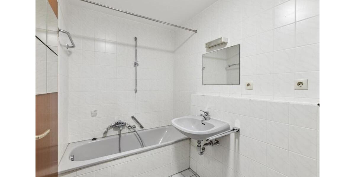 Etagenwohnung Bayreuth City - 2 Zimmer, 64 m&sup2;, 800&euro; | Angebot:25300640