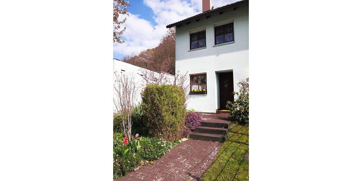 Reihenendhaus Kulmbach Metzdorf - 5 Zimmer, 137 m&sup2;, 315.000&euro; | Angebot:26275117