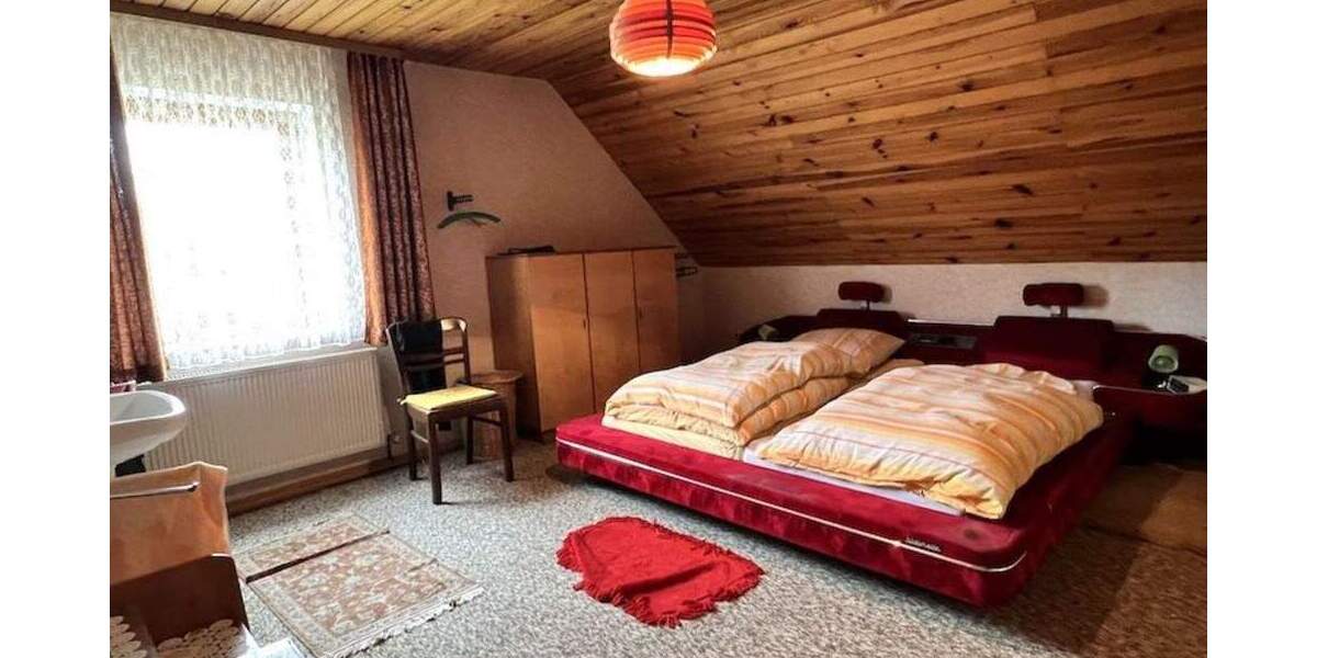 Mehrfamilienhaus, Wohnhaus Ahorntal Kirchahorn - 8 Zimmer, 183 m&sup2;, 359.000&euro; | Angebot:25769603