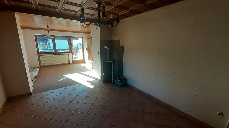 Einfamilienhaus Gößweinstein - 8 Zimmer, 166 m&sup2;, 349.000&euro; | Angebot:26020479