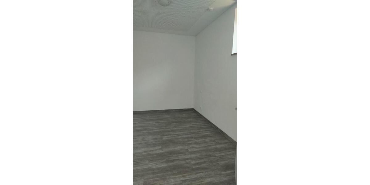 Etagenwohnung Mainleus - 2 Zimmer, 48 m&sup2;, 335&euro; | Angebot:26419174