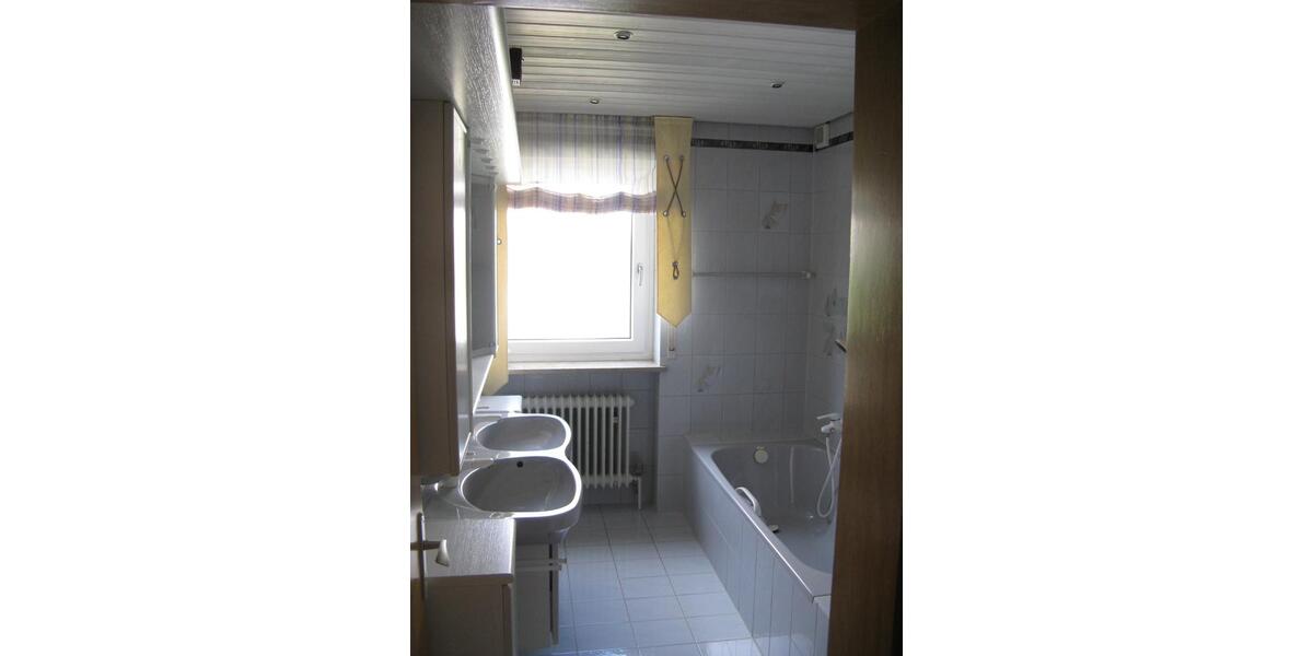 Einfamilienhaus Pegnitz - 10 Zimmer, 280 m&sup2;, 369.000&euro; | Angebot:25634624