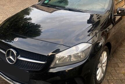Mercedes-Benz A 180 68.422 km 17.500 &euro; Pottenstein 91278