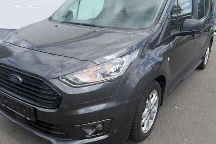 Ford Tourneo Connect 58.650 km 17.200 &euro; Tröstau 95709