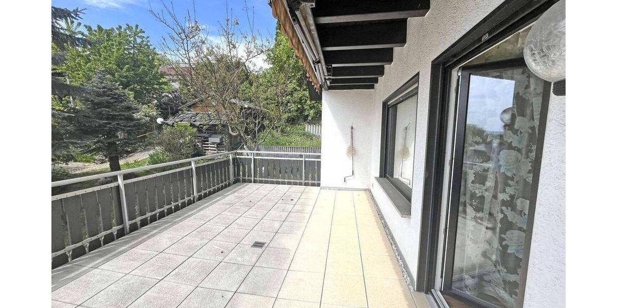 Einfamilienhaus Kulmbach Burghaig - 9 Zimmer, 277 m&sup2;, 399.000&euro; | Angebot:26733631