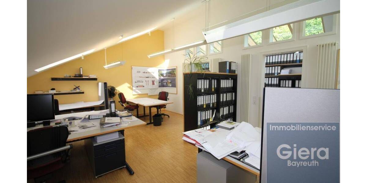 Gewerbeobjekt Warmensteinach - 5 Zimmer, 135 m&sup2;, 945&euro; | Angebot:25725807