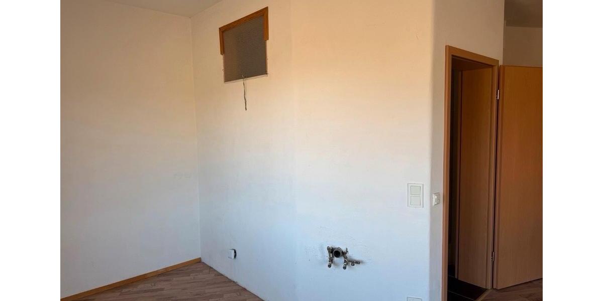 Etagenwohnung Mainleus - 2 Zimmer, 65 m&sup2;, 520&euro; | Angebot:26337864