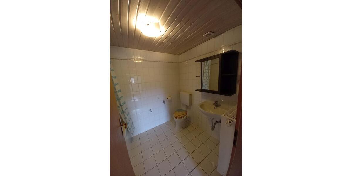 Etagenwohnung Fichtelberg - 4 Zimmer, 82 m&sup2;, 680&euro; | Angebot:25986592