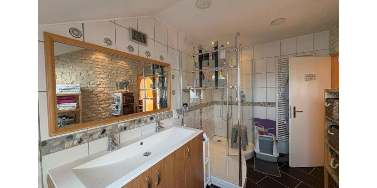 Dachgeschoßwohnung Bayreuth Altstadt - 3.5 Zimmer, 127 m&sup2;, 300.000&euro; | Angebot:25907867