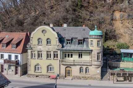 Haus Bad Berneck - 14 Zimmer, 440 m&sup2;, 357.000&euro; | Angebot:26076096