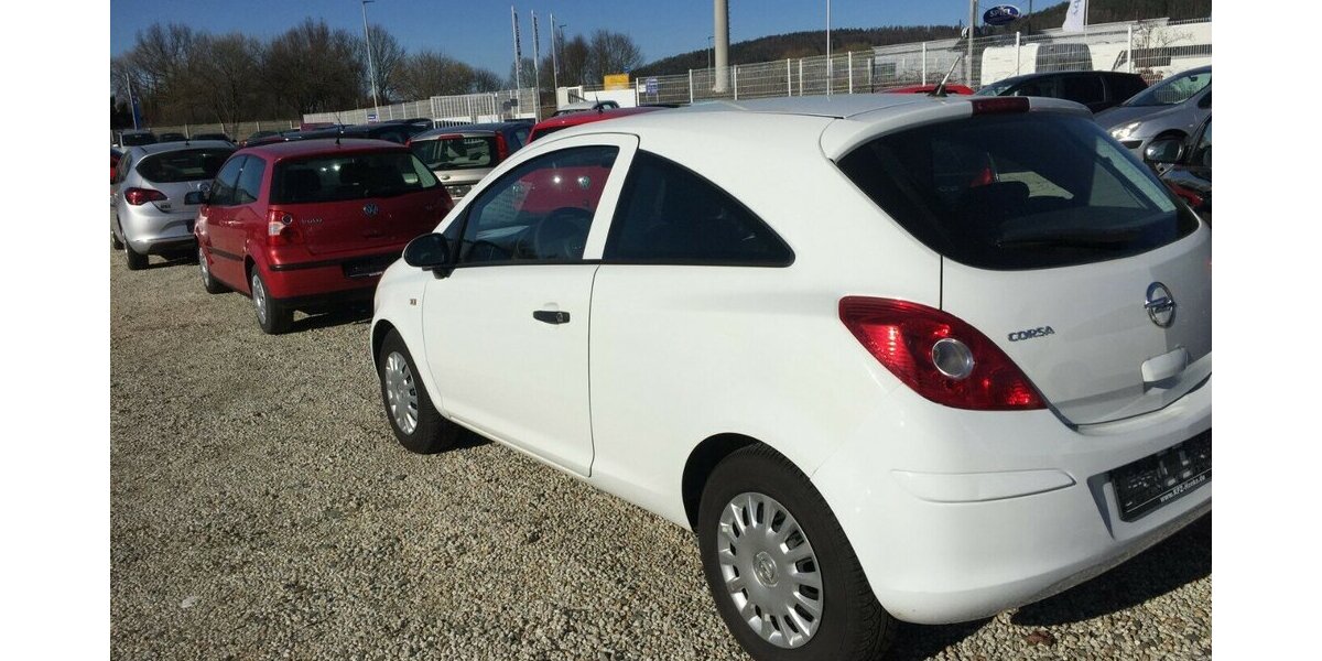 Opel Corsa Selection,Klima,ESP.,Tüv Neu! 172.000 km 4.400 &euro; Himmelkron 95502