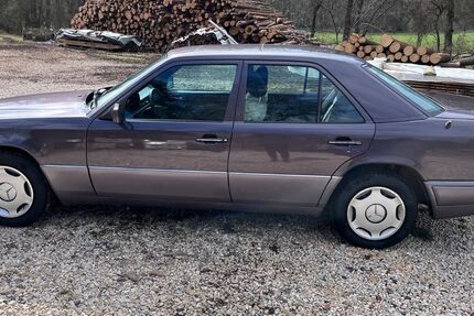 Mercedes-Benz E 200 100.100 km 9.290 &euro; Auerbach 91275