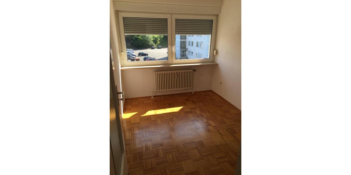 Etagenwohnung Bayreuth Meyernberg - 3 Zimmer, 68 m&sup2;, 850&euro; | Angebot:26030571