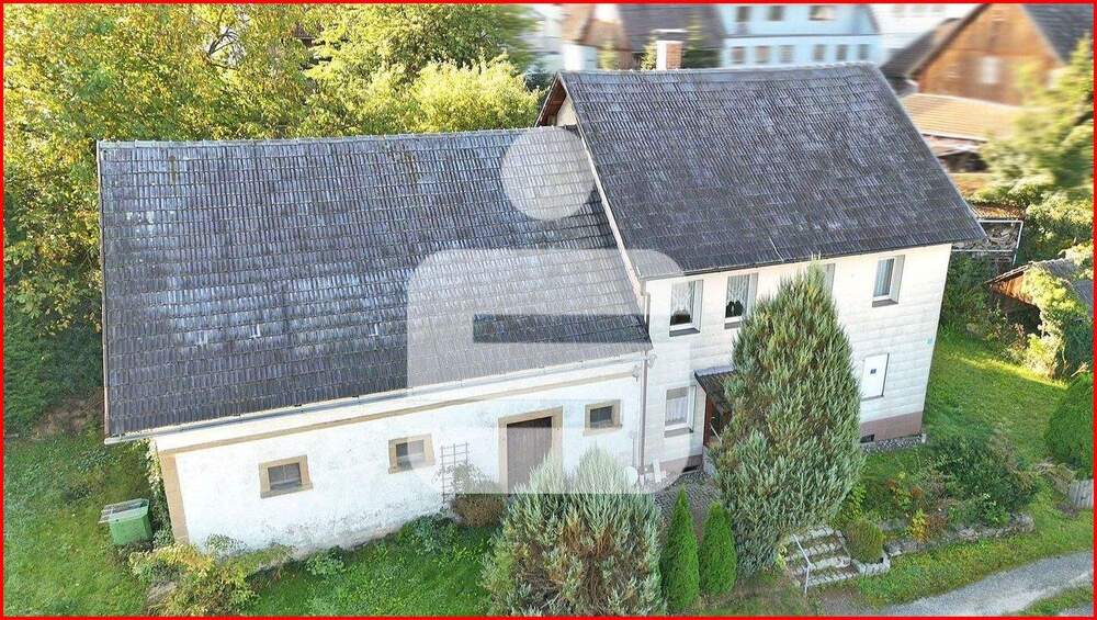 Einfamilienhaus Untersteinach - 4 Zimmer, 110 m&sup2;, 95.000&euro; | Angebot:25707325