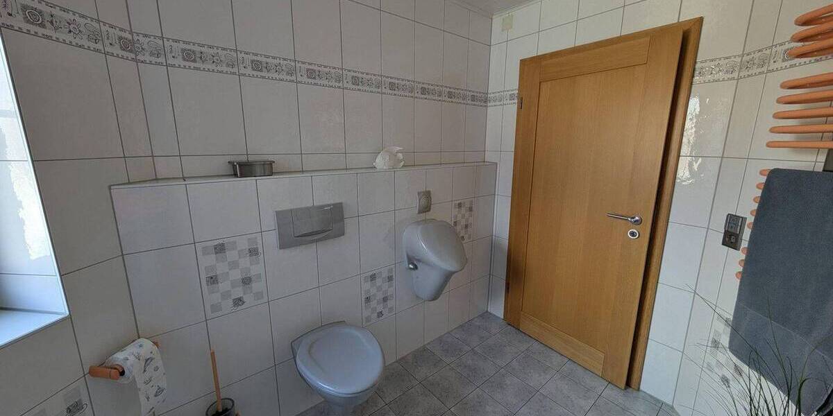 Einfamilienhaus Goldkronach/ Dressendorf Dressendorf - 7 Zimmer, 232 m&sup2;, 765.000&euro; | Angebot:26641486