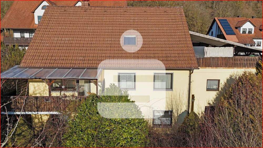 Mehrfamilienhaus, Wohnhaus Kasendorf - 9 Zimmer, 173 m&sup2;, 290.000&euro; | Angebot:25707350