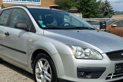 Ford Focus 192.000 km 2.250 &euro; Gefrees 95482