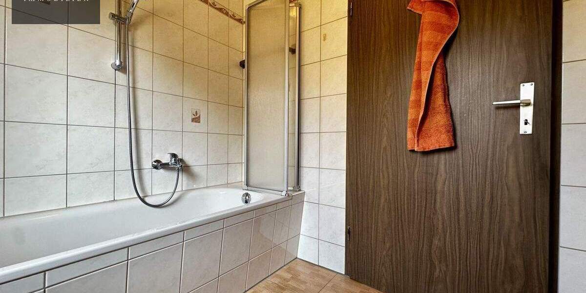 Einfamilienhaus Kulmbach / Katschenreuth Katschenreuth - 4 Zimmer, 105 m&sup2;, 175.000&euro; | Angebot:25877242