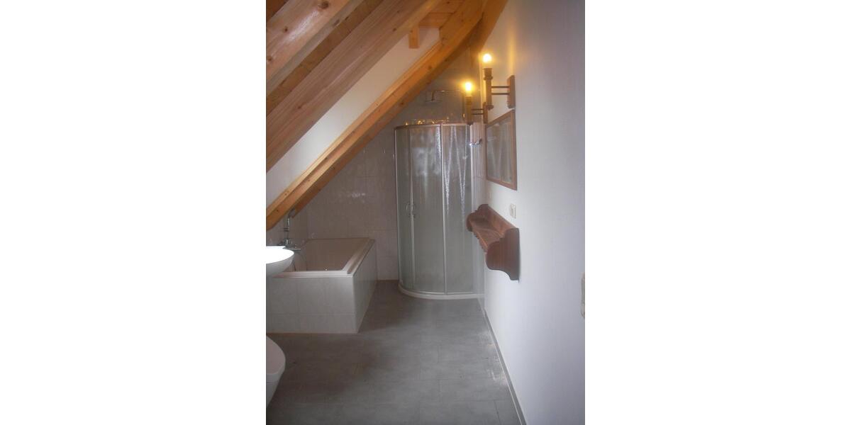 Villa Kulmbach Blaich - 9 Zimmer, 250 m&sup2;, 1.999&euro; | Angebot:24450928