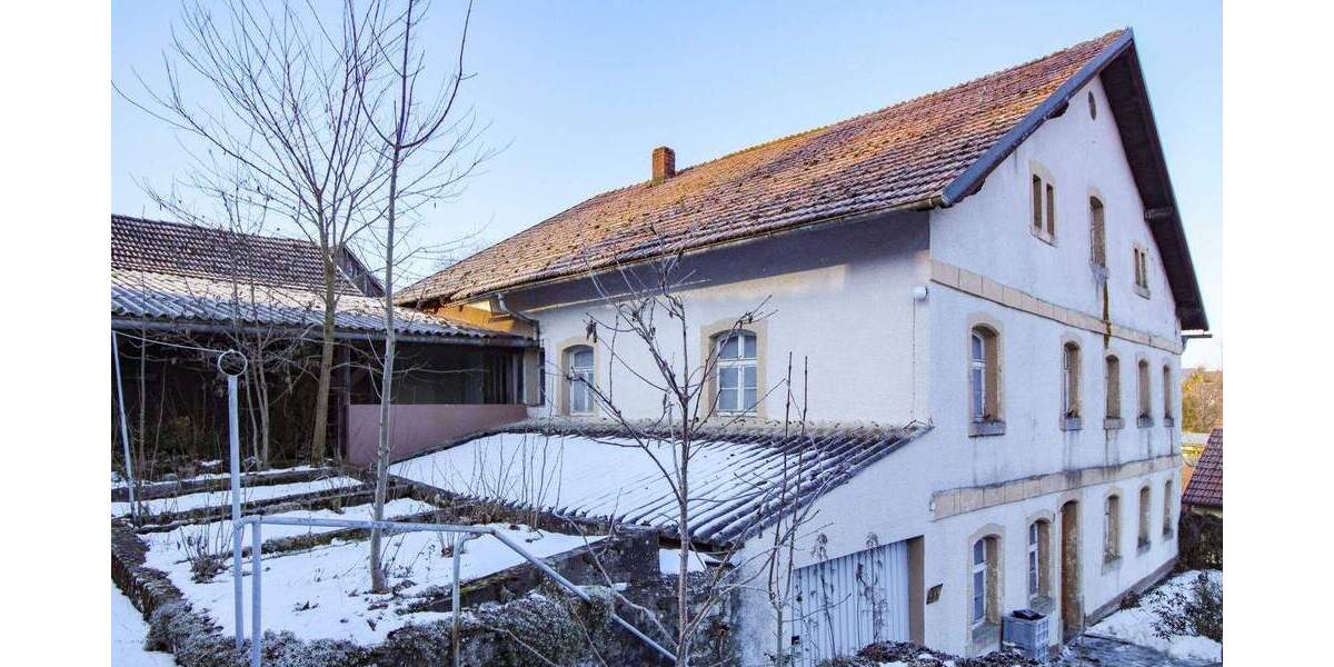 Mehrfamilienhaus, Wohnhaus Königsfeld - 1 Zimmer, 284 m&sup2;, 49.000&euro; | Angebot:25930755