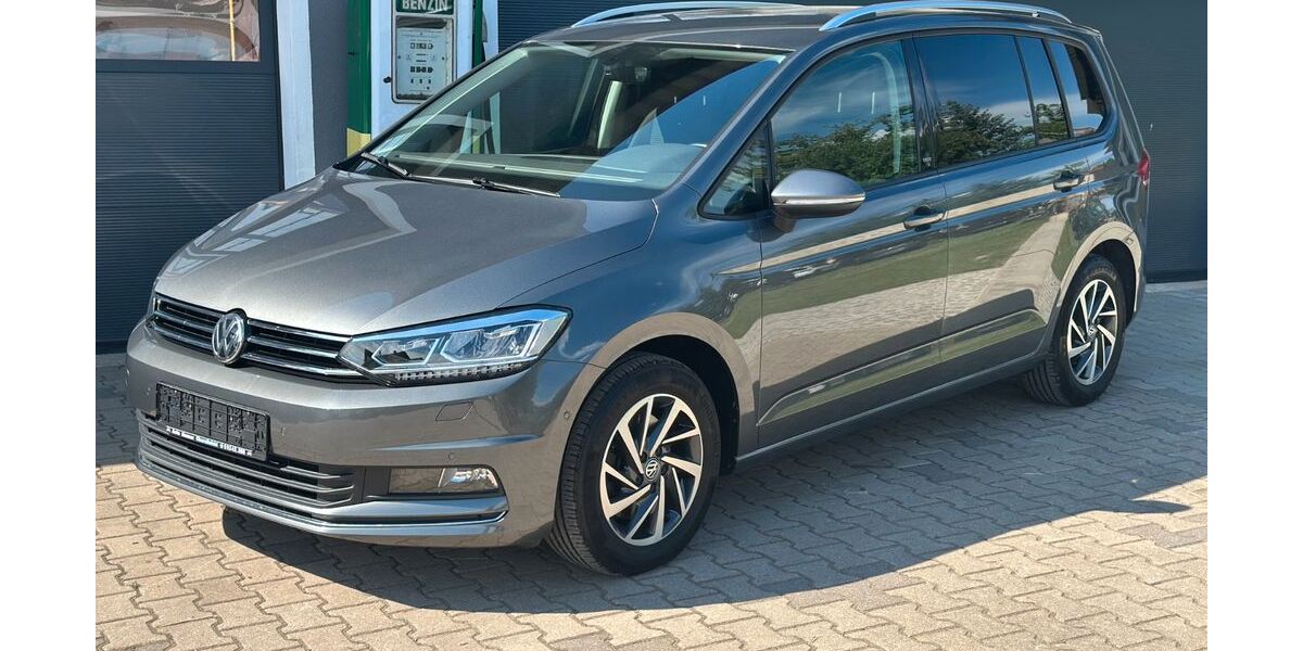 VW Touran 65.150 km 19.900 &euro; Ahorntal 95491