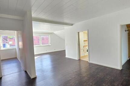 Wohnung Bayreuth City - 2.5 Zimmer, 74 m&sup2;, 800&euro; | Angebot:25168424