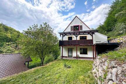 Haus Gößweinstein - 9 Zimmer, 180 m&sup2;, 295.000&euro; | Angebot:26584756