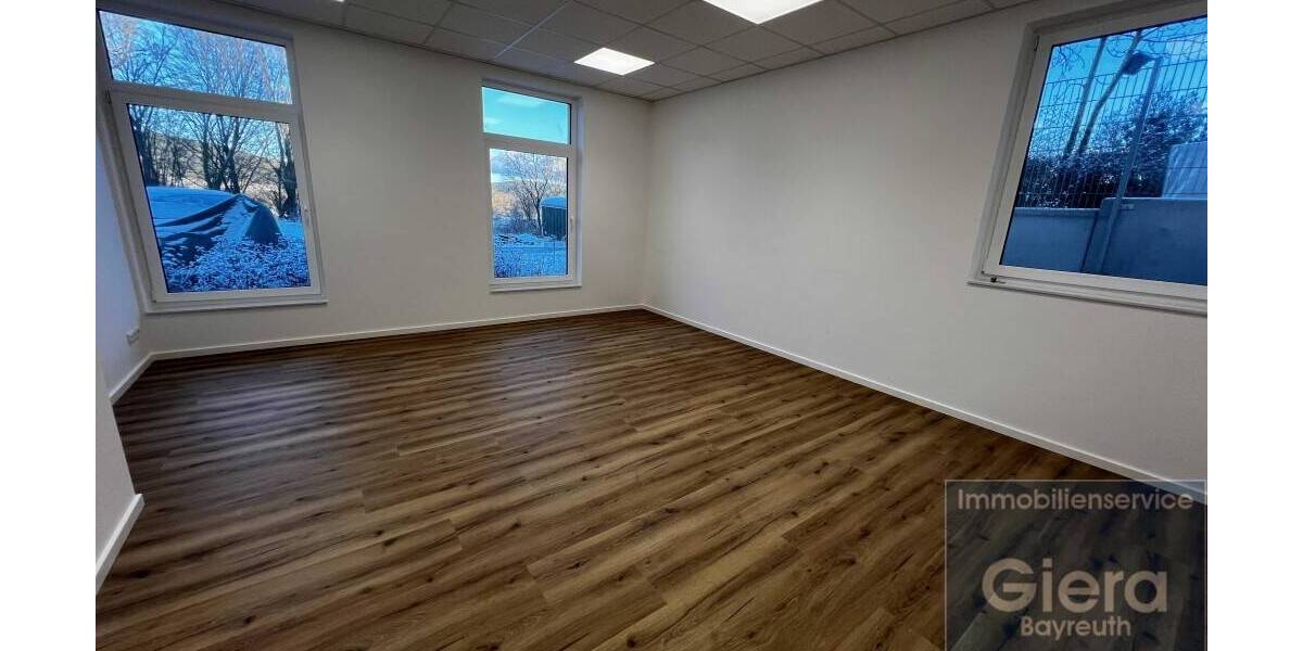 Gewerbeobjekt Heinersreuth Hahnenhof - 2.200&euro; | Angebot:26064138