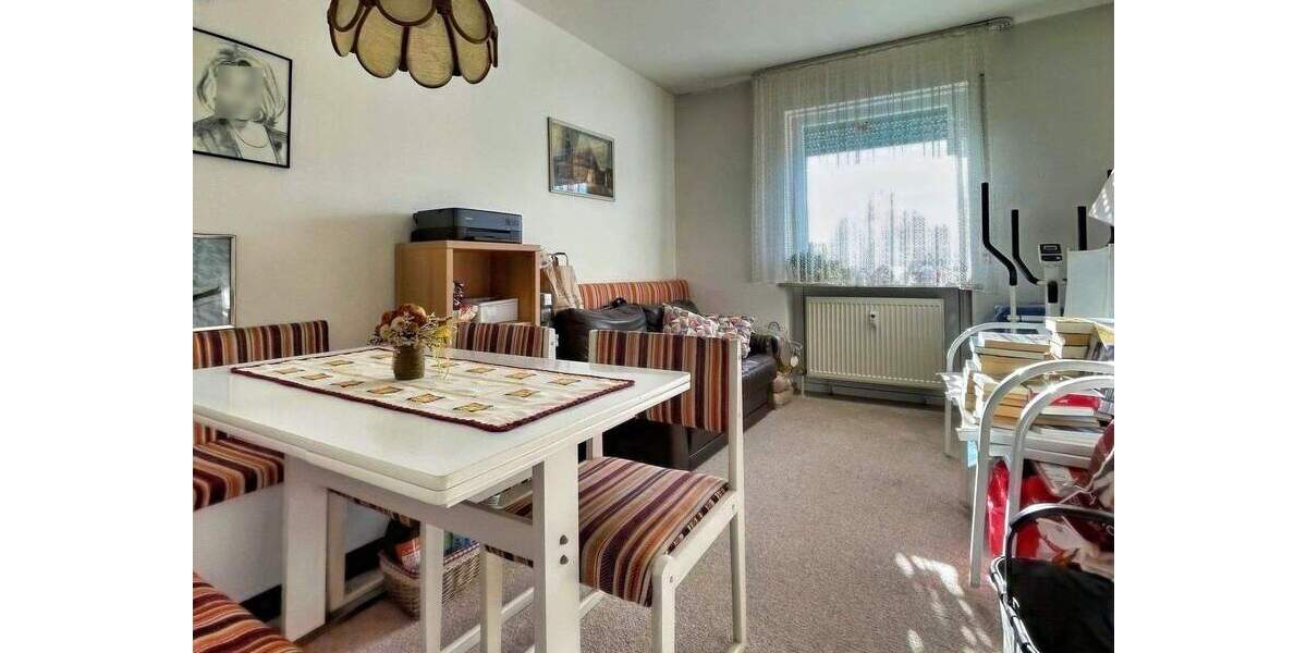 Etagenwohnung Bayreuth Roter Hügel - 3 Zimmer, 76 m&sup2;, 250.000&euro; | Angebot:25743807