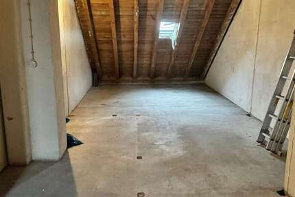 Wohnung Bayreuth Altstadt - 3 Zimmer, 94 m&sup2;, 39.900&euro; | Angebot:27171265
