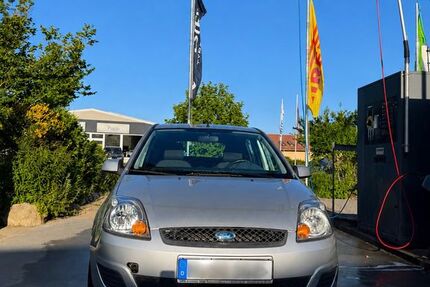 Ford Fiesta 58.000 km 3.000 &euro; Speichersdorf 95469