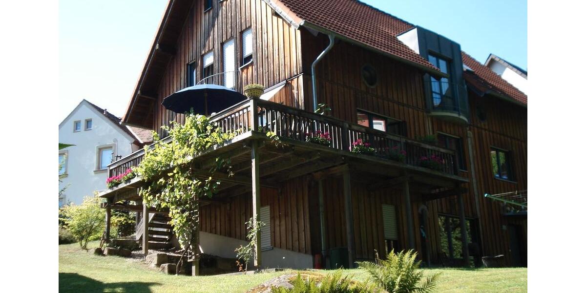 Etagenwohnung Eckersdorf - 1 Zimmer, 30 m&sup2;, 265&euro; | Angebot:26022257