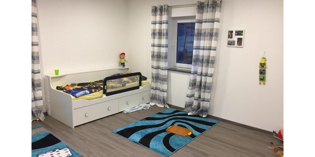 Einfamilienhaus Pegnitz - 7 Zimmer, 231 m&sup2;, 599.999&euro; | Angebot:25611637