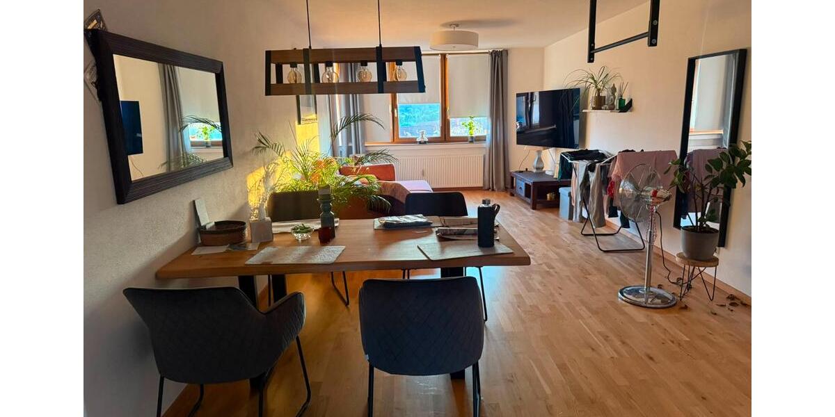Dachgeschoßwohnung Bayreuth Altstadt - 4 Zimmer, 92 m&sup2;, 290.000&euro; | Angebot:27281903