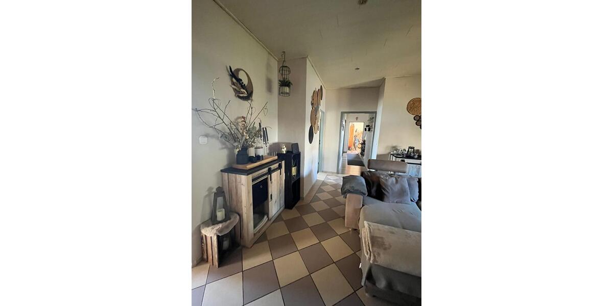 Mehrfamilienhaus, Wohnhaus Neusorg - 25 Zimmer, 440 m&sup2;, 383.000&euro; | Angebot:26297133