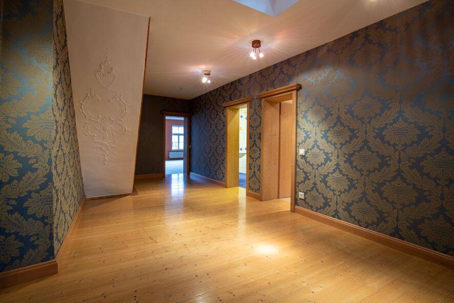 Etagenwohnung Kulmbach Blaich - 4 Zimmer, 230 m&sup2;, 1.500&euro; | Angebot:25728435