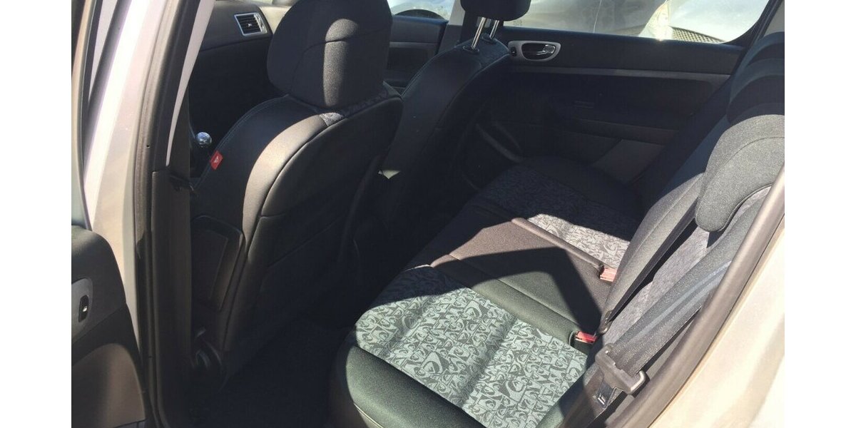 Peugeot 307 Quiksilver,Klima,Alu,Tüv Neu! 189.970 km 2.950 &euro; Himmelkron 95502