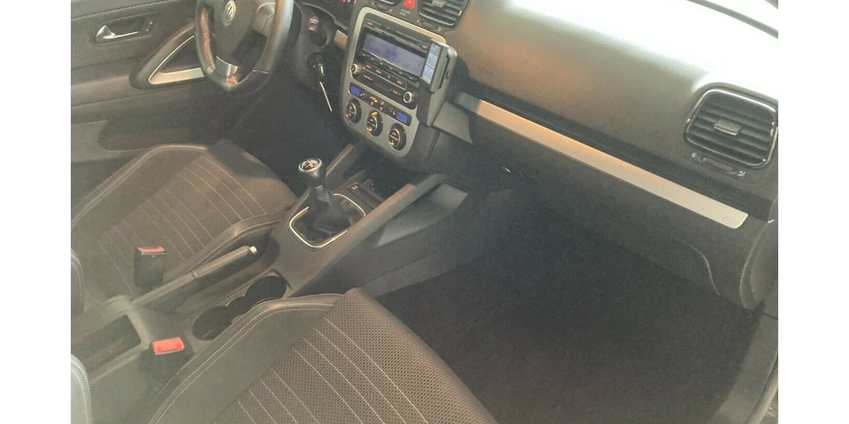 VW Scirocco 1.4 TSI,Klima,Teilleder,Alu usw. 159.800 km 8.990 &euro; Himmelkron 95502