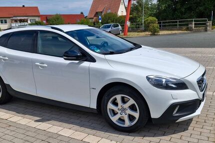Volvo V40 Cross Country 110.200 km 13.980 &euro; Kasendorf 95359