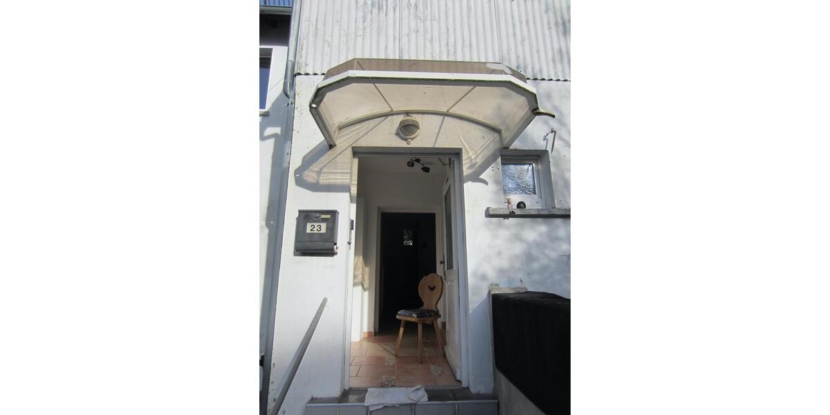 Einfamilienhaus Marktleugast - 6 Zimmer, 150 m&sup2;, 135.000&euro; | Angebot:25589667