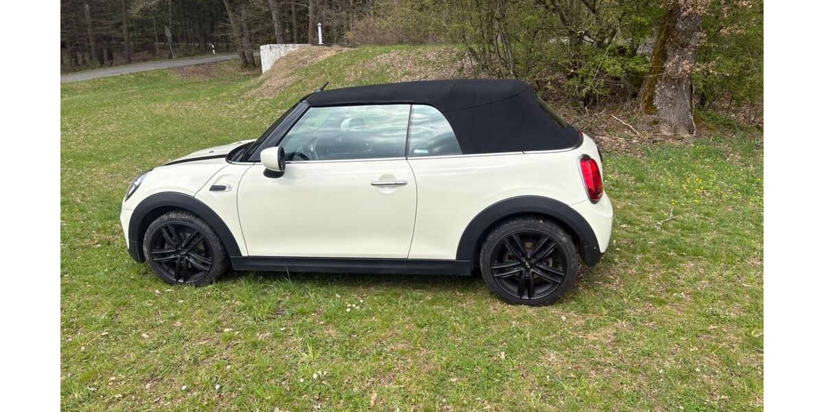 Mini Cooper Cabrio 65.500 km 17.990 &euro; Creussen 95473