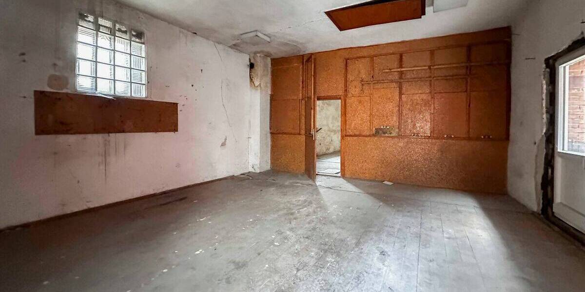 Gewerbeobjekt Hollfeld - 7 Zimmer, 375.000&euro; | Angebot:26319464